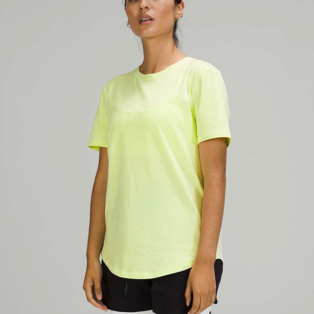 lululemon athletica Women's Crew Tee - Neon Yellow